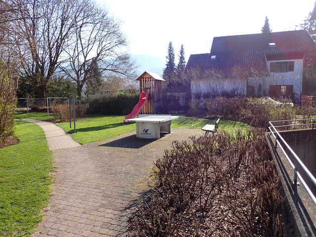 Rankweil …ruhig, mitten im Dorf, gemütlich und ein wunderschöner Ausblick…