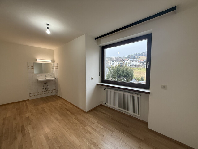 Großes Einfamilienhaus in familienfreundlicher Lage in Göfis zu vermieten!