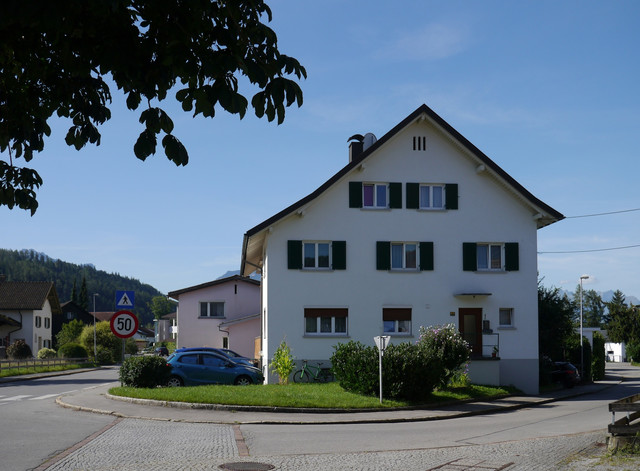 Für Investoren - Haus mit 6 Wohnungen und guter Rendite!