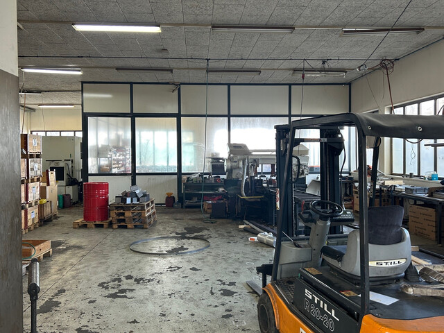 Lager - Produktionshalle in Klaus