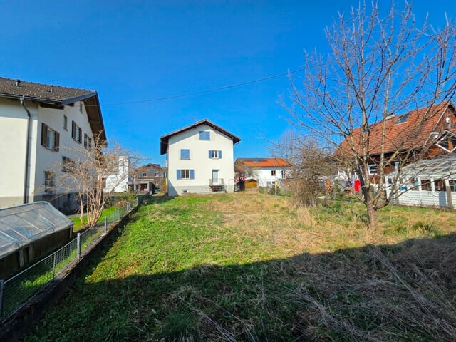 Schönes Grundstück in sonniger und ruhiger Lage in Dornbirn zu kaufen (mit Altbestand)!