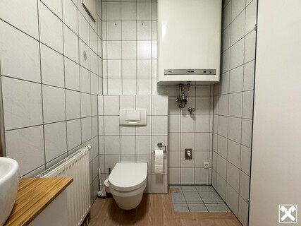Zentrumsnahe Dachgeschosswohnung mit großer Terrasse - Provisionsfrei