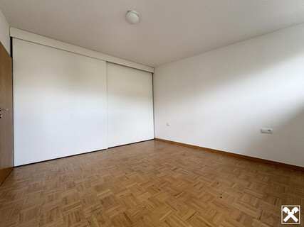 Zentrumsnahe Dachgeschosswohnung mit großer Terrasse - Provisionsfrei