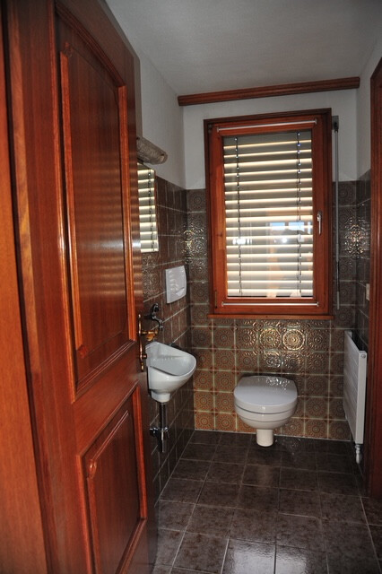 Geräumige, freundliche  4 ½ - Zimmer – Wohnung in sonniger und ruhiger Lage von Muntlix!