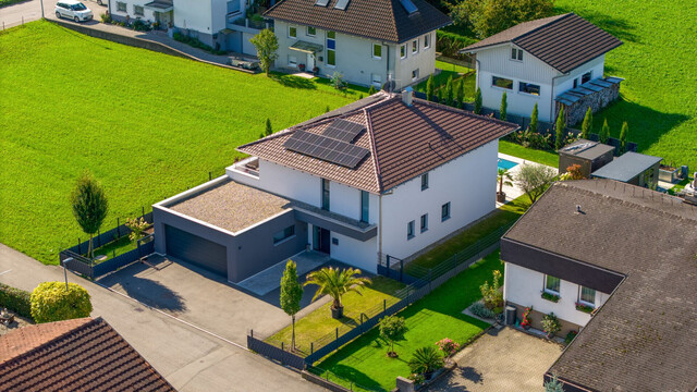 Dornbirn: Exklusives Einfamilienhaus mit über 170 m² Wohnfläche und eigenem Pool