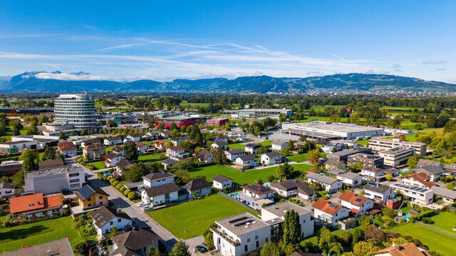 Dornbirn: Exklusives Einfamilienhaus mit über 170 m² Wohnfläche und eigenem Pool