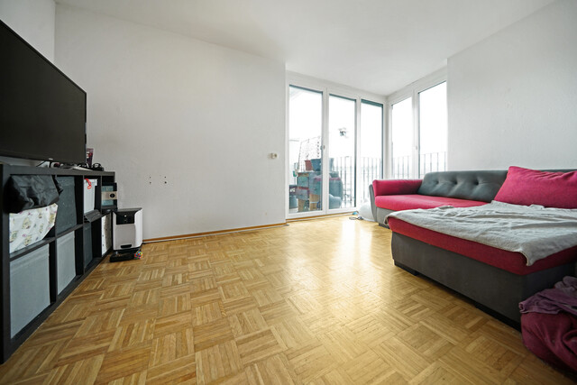 Zentral gelegene 2-Zimmer-Dachgeschosswohnung