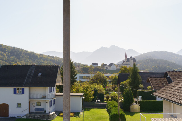 Ruhige, modernde und sehr helle 3-Zi-Terrassenwohnung