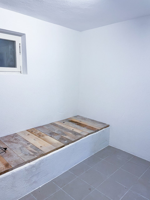 Renovierte Wohnung in ruhiger Lage mit tollem Garten und Garage