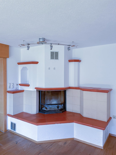Renovierte Wohnung in ruhiger Lage mit tollem Garten und Garage