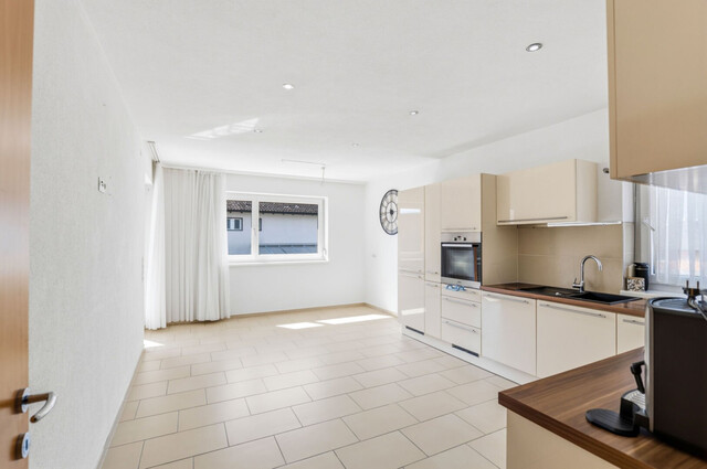 Helle 4,5-Zimmer-Wohnung nahe Schweiz – großzügig, 2 Terrassen, eigener Eingang