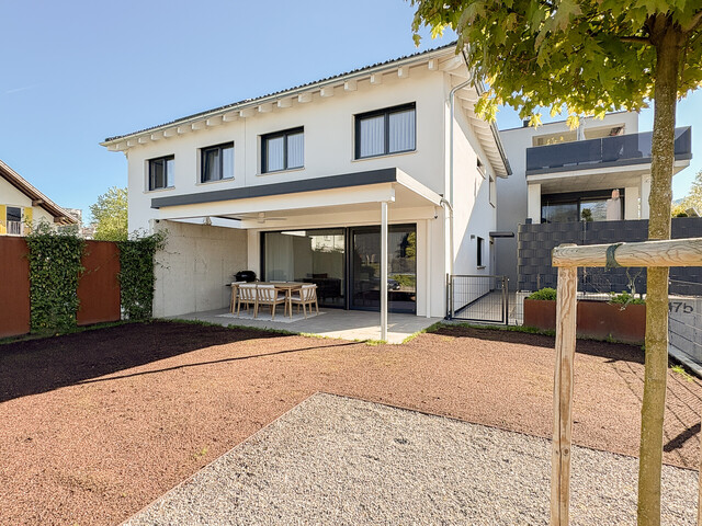 Neuwertige Doppelhaushälfte in Koblach mit hochwertiger Ausstattung