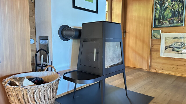 Exklusives Domizil mit Ferienhauswidmung - traumhafter  Panoramablick bis zum Bodensee.