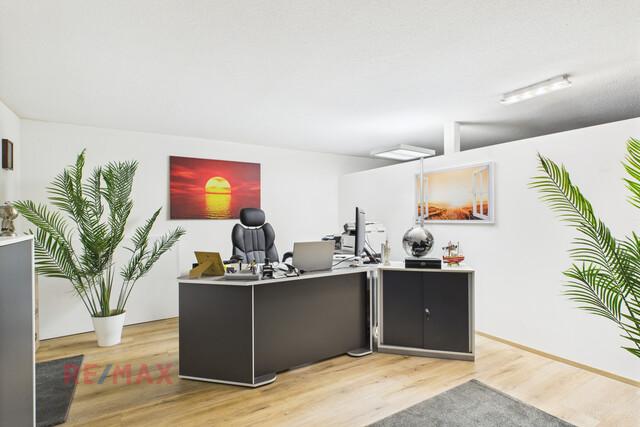 Elegantes Wohnidyll mit Swimmingpool & großer Terrasse – Ihr großzügiges Traumhaus in Lauterach