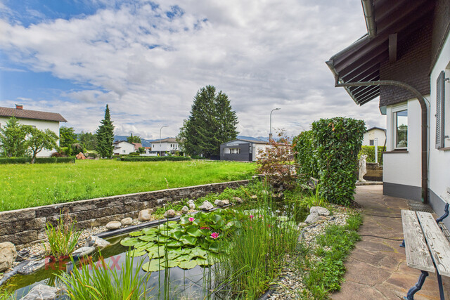 Elegantes Wohnidyll mit Swimmingpool & großer Terrasse – Ihr großzügiges Traumhaus in Lauterach