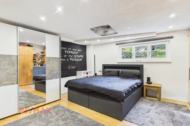 Elegantes Wohnidyll mit Swimmingpool & großer Terrasse – Ihr großzügiges Traumhaus in Lauterach