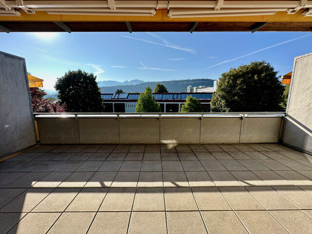 "ohne Provision" modern,  helle 3 Zimmer Terrassenwohnung über 2 Etagen