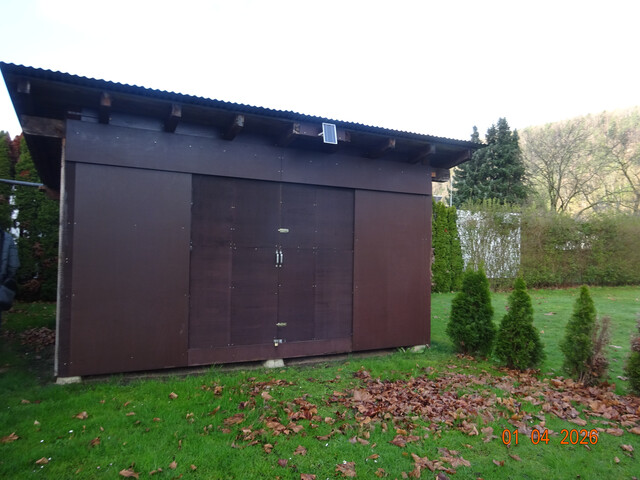 Riesiges Haus mit großem Garten in Altenstadt