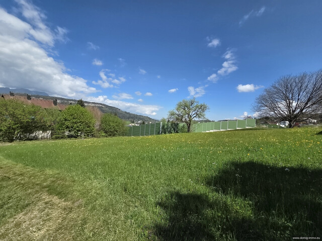 Exklusives Baugrundstück, 942m² mit Panoramablick auf die Schweizer Bergwelt – Nähe Liechtenstein