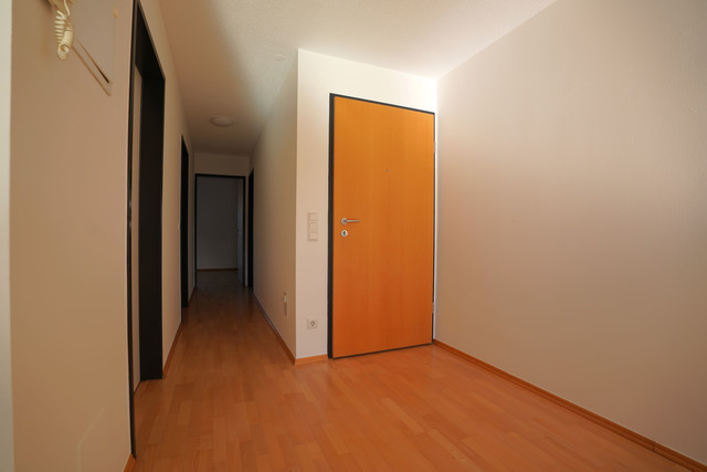 Lustenau, Ludwigstraße: Großzügige und helle 3 Zimmerwohnung mit großer Terrasse und Carport