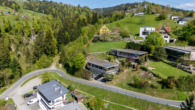 Hochwertiges Architektenhaus mit Bodenseeblick in Bildstein