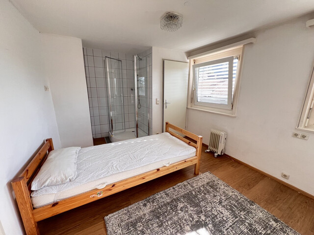 1 Zimmer Wohnung- komplett möbliert zu vermieten