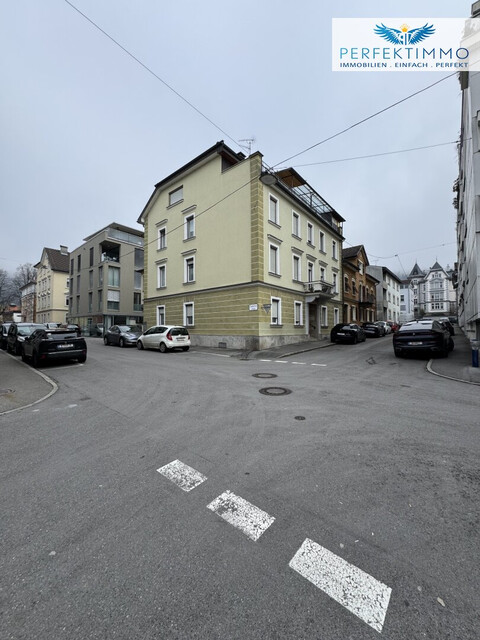 Rarität in der Bergstraße – Stilvolles Zinshaus mit Potenzial in Bestlage von Bregenz