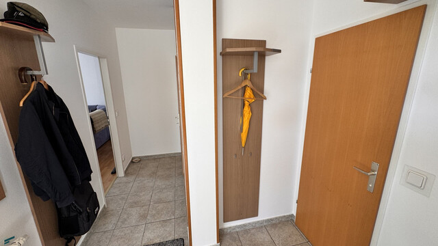 Doppelhaushälfte in Gramatneusiedl – 4 Zimmer, Klimaanlage, Solaranlage, Garten, Terrasse, Stellplatz!
