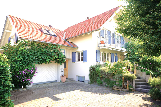 Freundliches Einfamilienhaus  in schöner Lage 