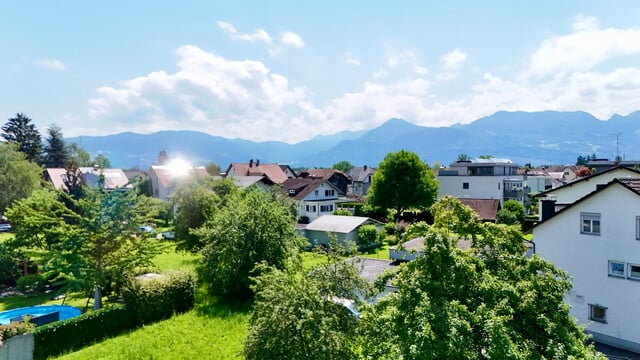 Dachterrassenwohnung in Ruhelage im Ortskern - Kleinwohnanlage Raiffeisenstraße 3