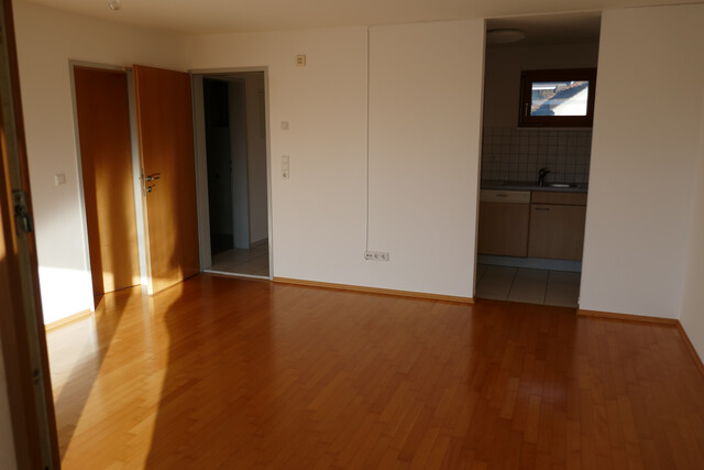 Schöne und helle 2 Zi-Wohnung im Zentrum von Lustenau ab März 2026 zu vermieten.