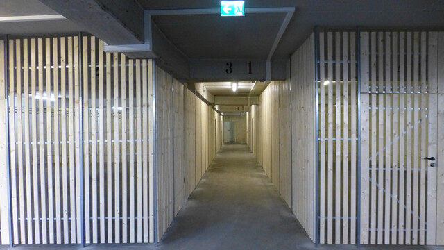 Lager Top F, Haus F