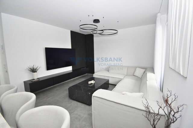 NEUWERTIGE 3-Zimmerwohnung mit hochwertiger Ausstattung!