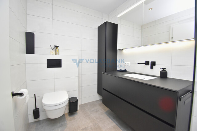 NEUWERTIGE 3-Zimmerwohnung mit hochwertiger Ausstattung!