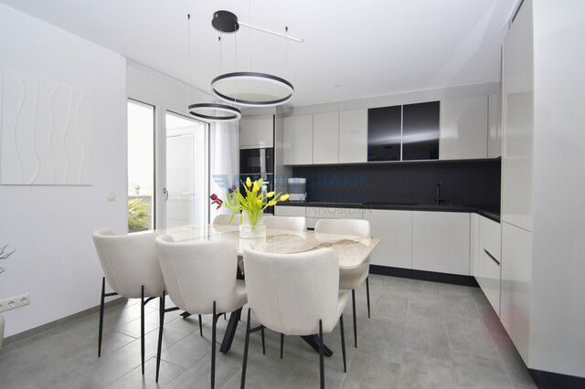 NEUWERTIGE 3-Zimmerwohnung mit hochwertiger Ausstattung!