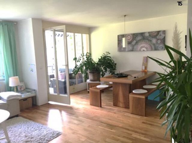 Feldkirch: Schöne 2-Zimmer-Wohnung 61 m2 mit Balkon in toller Lage am Ardetzenberg bei Feldkirch