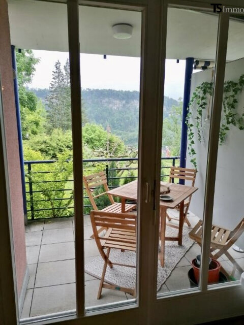 Feldkirch: Schöne 2-Zimmer-Wohnung 61 m2 mit Balkon in toller Lage am Ardetzenberg bei Feldkirch