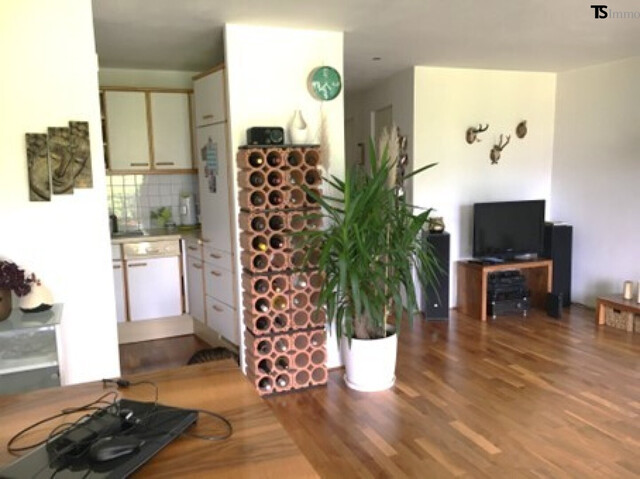 Feldkirch: Schöne 2-Zimmer-Wohnung 61 m2 mit Balkon in toller Lage am Ardetzenberg bei Feldkirch