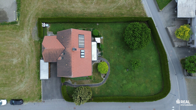 Platz für die ganze Familie – gepflegtes Einfamilienhaus mit Traumgarten