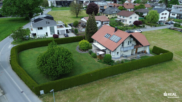 Platz für die ganze Familie – gepflegtes Einfamilienhaus mit Traumgarten
