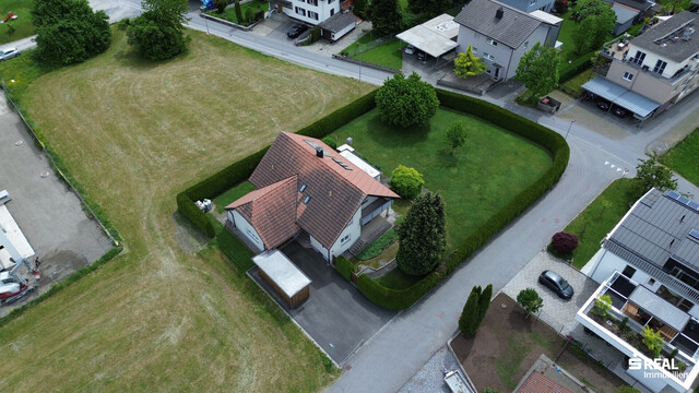 Platz für die ganze Familie – gepflegtes Einfamilienhaus mit Traumgarten