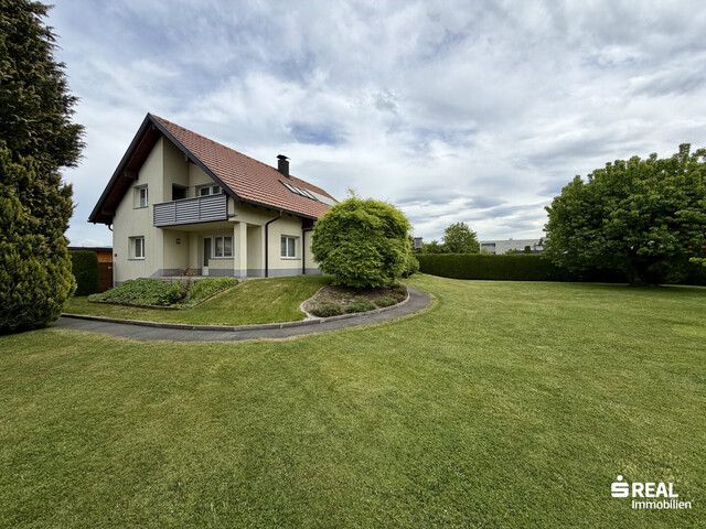 Platz für die ganze Familie – gepflegtes Einfamilienhaus mit Traumgarten