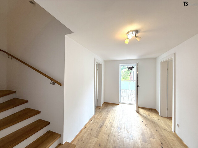 Tschagguns: 5-Zimmer-Maisonette-Wohnung ca. 141 m2 Wohnfläche mit Terrasse ca. 16 m2 und Balkon ca. 4,5 m2