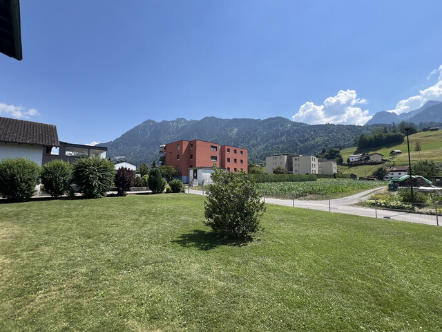 GEPFLEGTES HAUS MIT VIEL GRUNDSTÜCK IN BESTER AUSSICHTSLAGE!