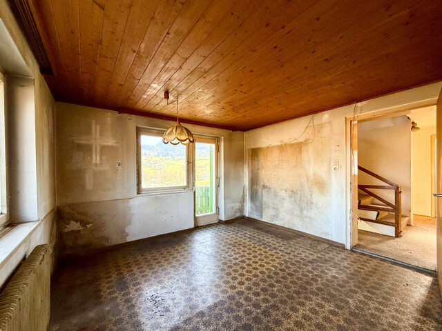 Sanierungsbedürftiges Einfamilienhaus in bester Lage sucht neue Besitzer!