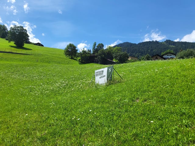 fantastische Aussicht und das passende Grundstückl dazu. Montafon, Tschagguns - Latschau