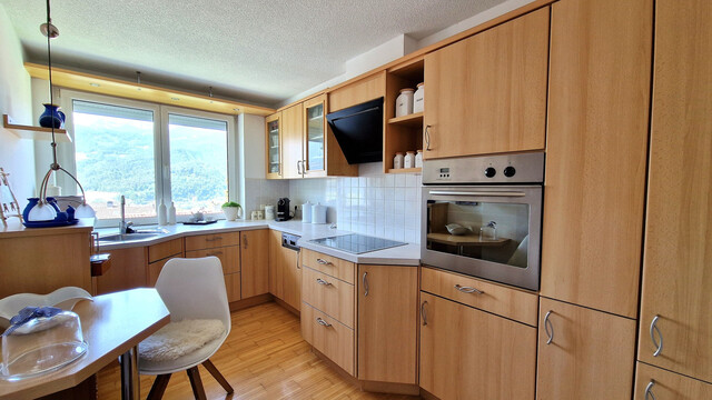 Große 3-Zimmerwohnung in bester Lage zu verkaufen