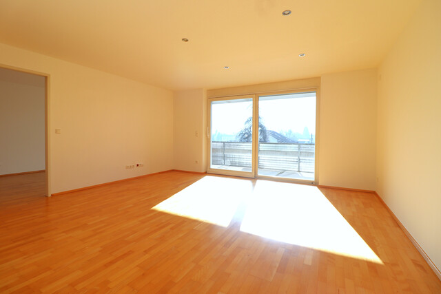 Feldkirch-Altenstadt: gepflegtes 2 Zimmer Apartment mit großer Terrasse und schönem Ausblick