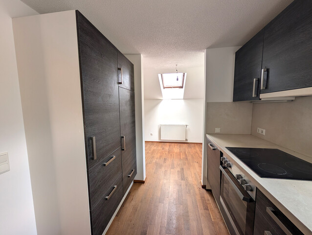 Schöne Dachgeschoßwohnung zu verkaufen