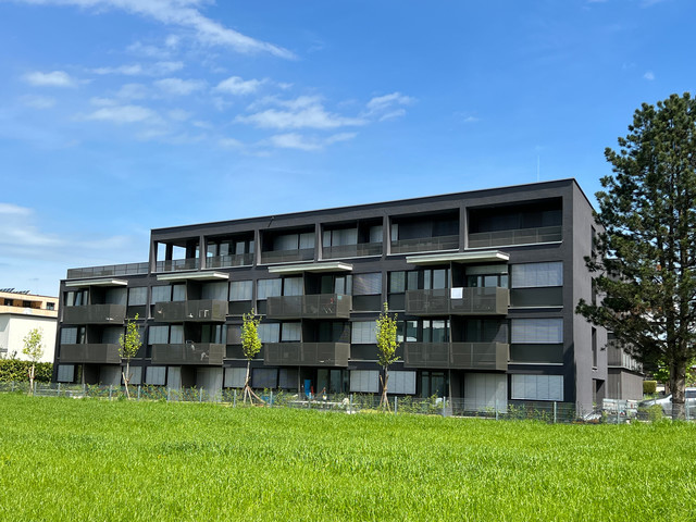 Gartenwohnung - Möbliertes 2-Zimmer-Apartment in Architekten-Wohnanlage in Dornbirn